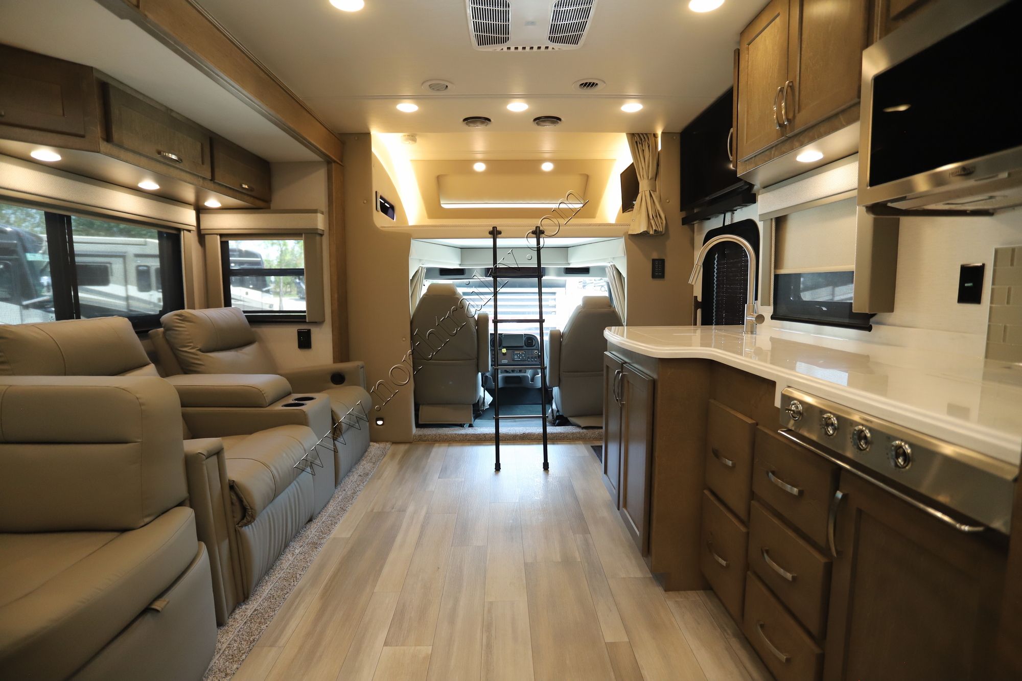 Used 2023 Renegade Rv Valencia 38RB Super C  For Sale