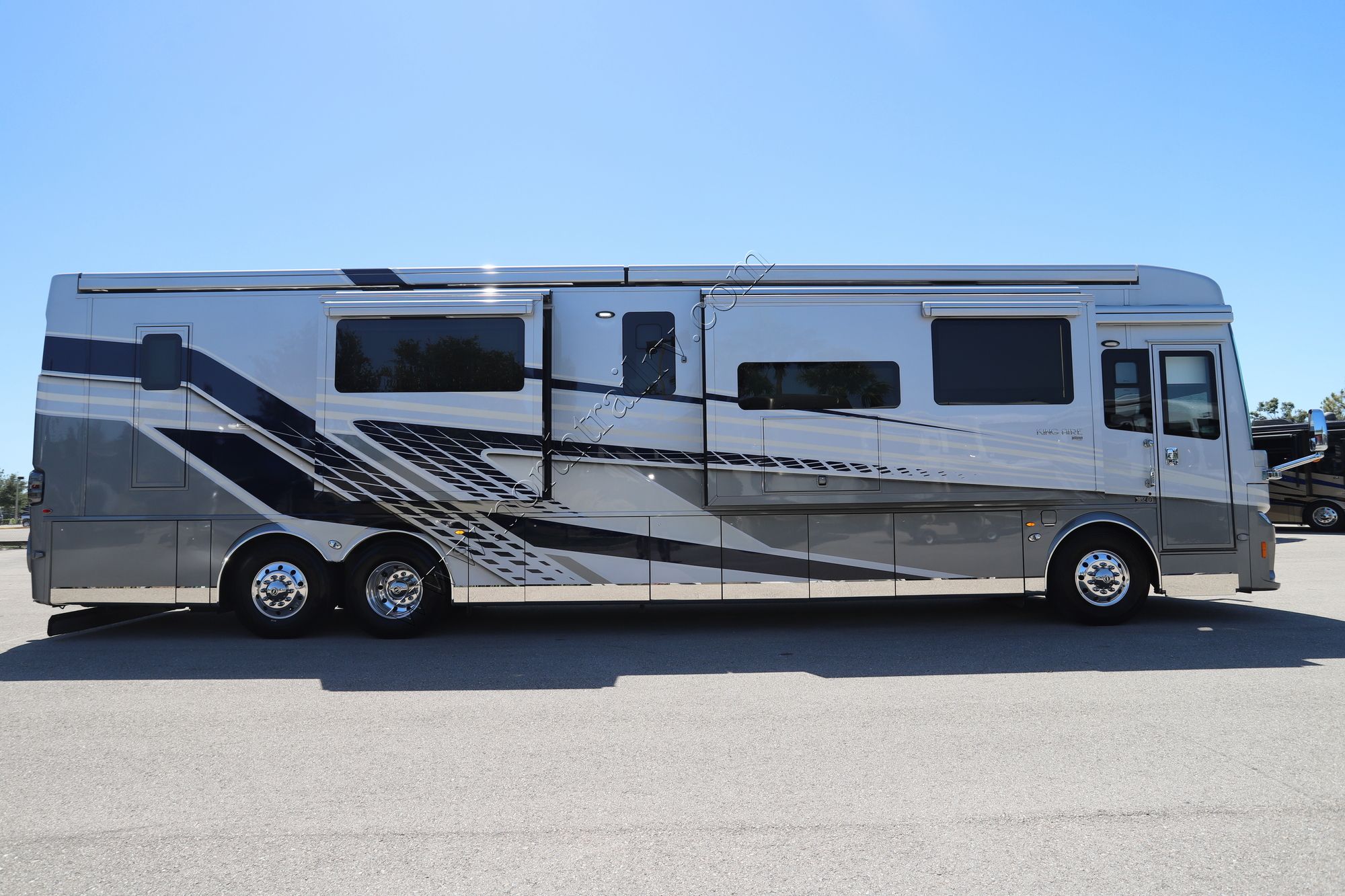 Used 2022 Newmar King Aire 4531 Class A  For Sale