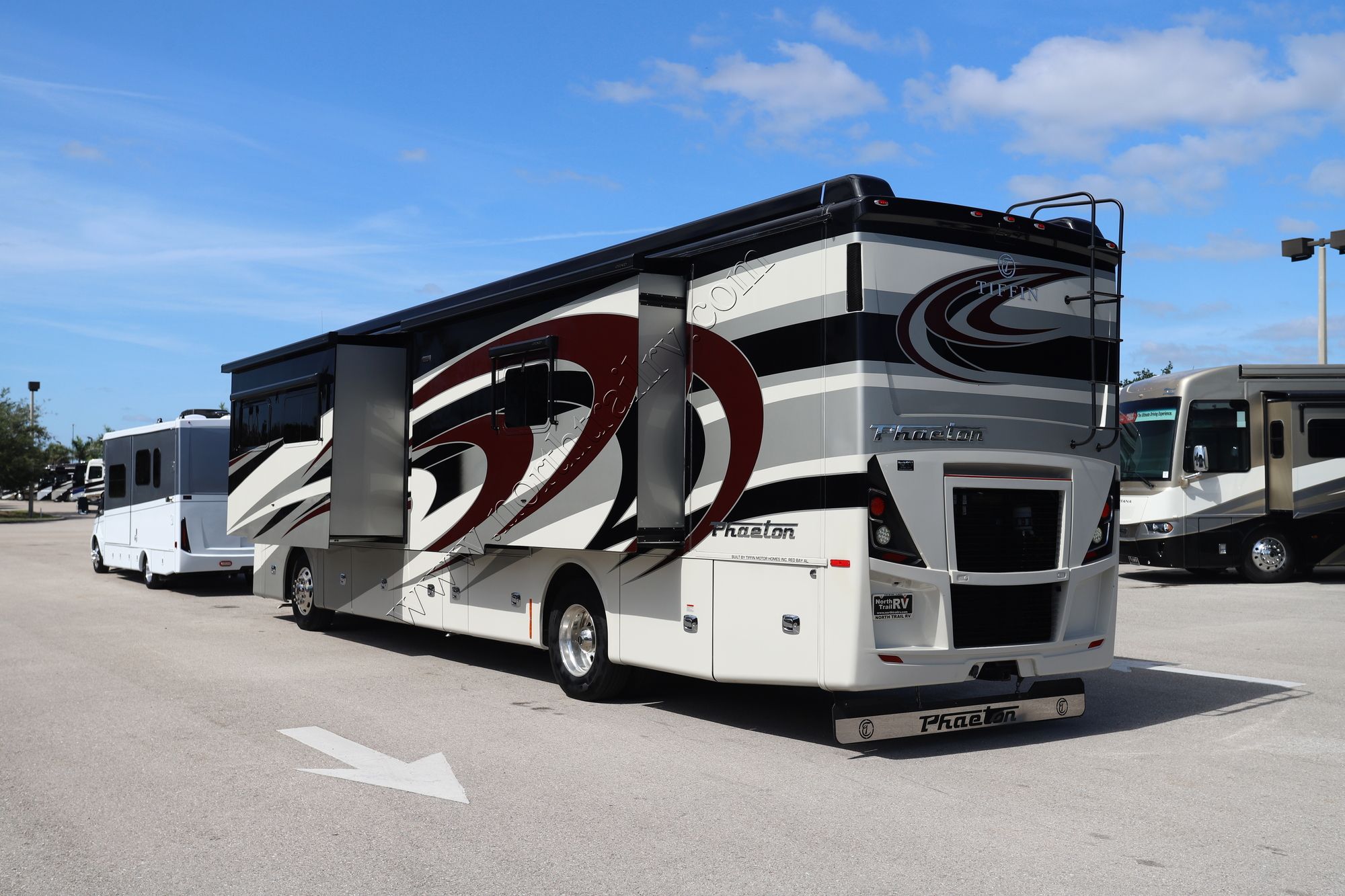 Used 2021 Tiffin Motor Homes Phaeton 40AH Class A  For Sale