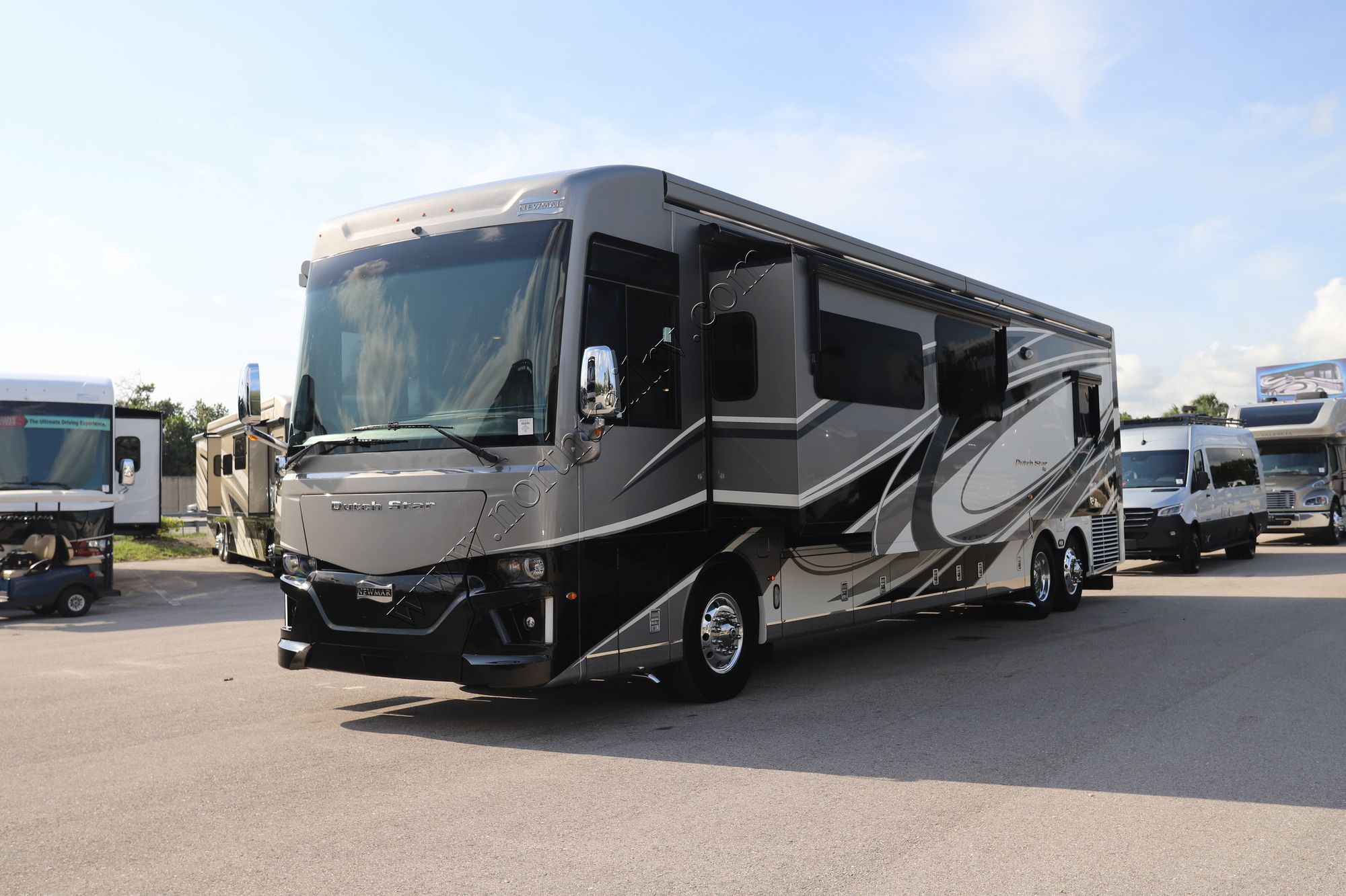 Used 2021 Newmar Dutch Star 4369 Class A  For Sale