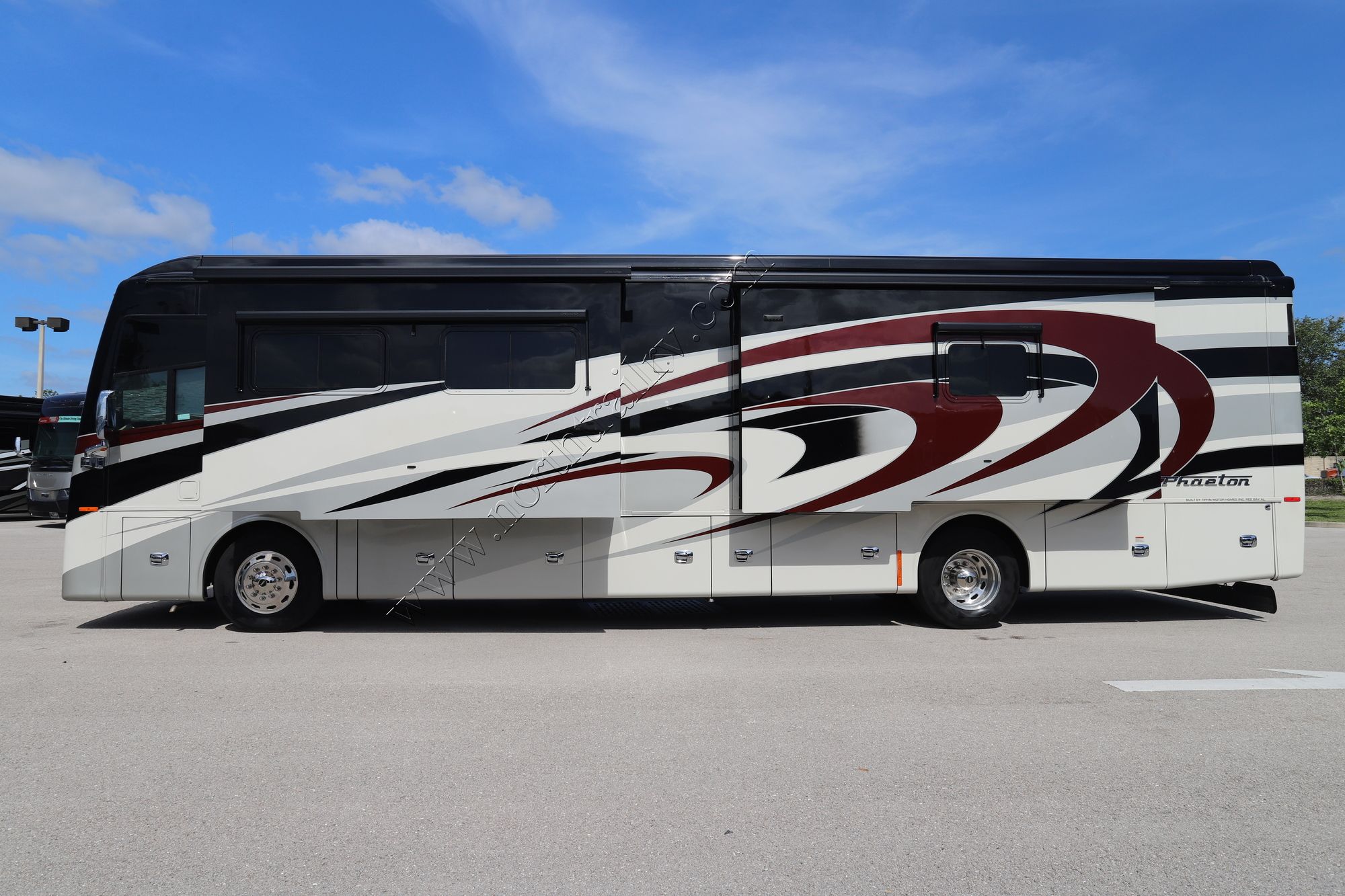 Used 2021 Tiffin Motor Homes Phaeton 40AH Class A  For Sale