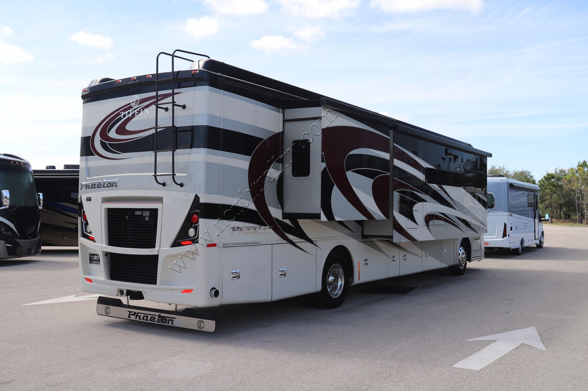 Used 2021 Tiffin Motor Homes Phaeton 40AH Class A  For Sale