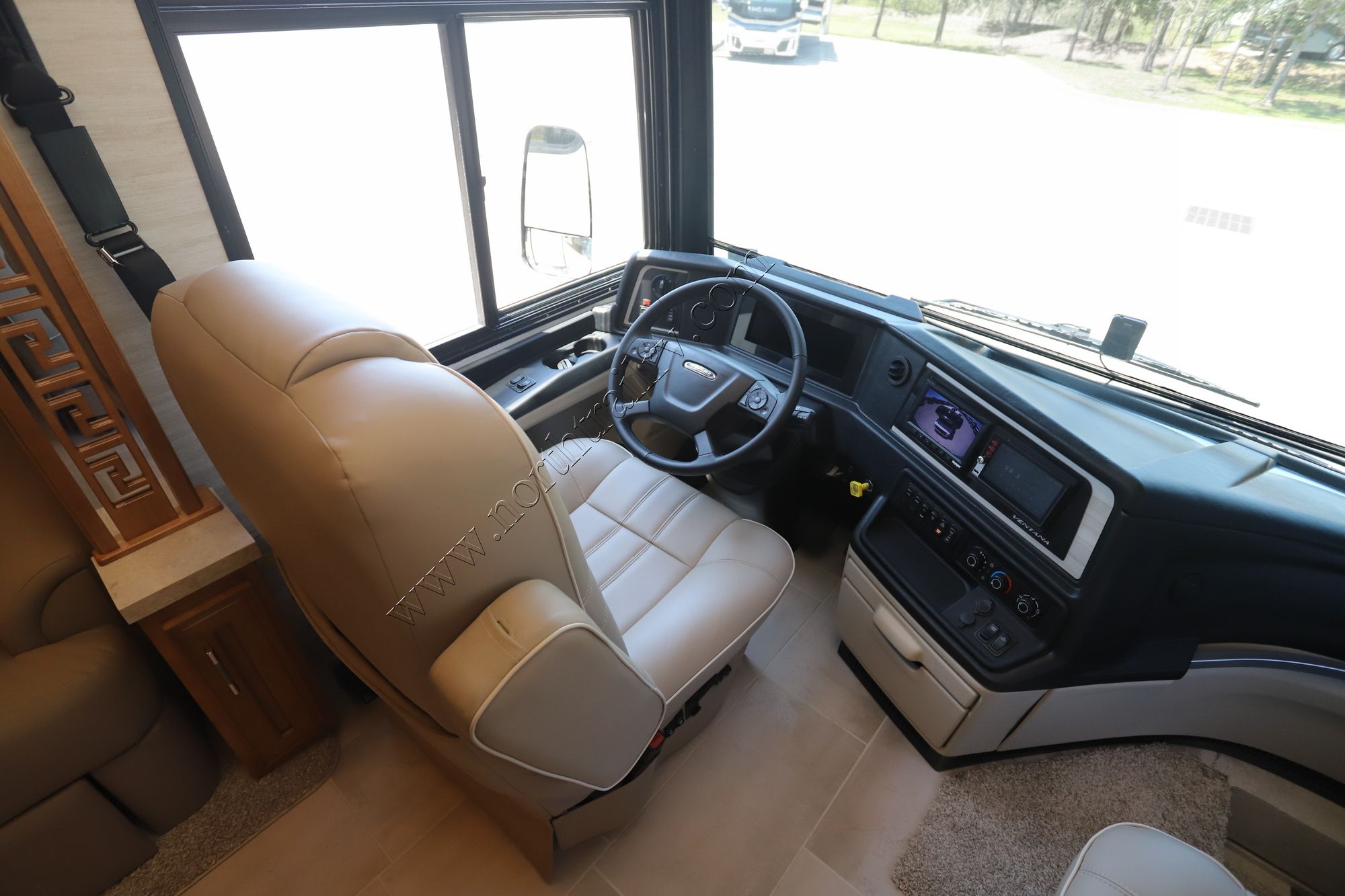 New 2023 Newmar Ventana 4037 Class A  For Sale