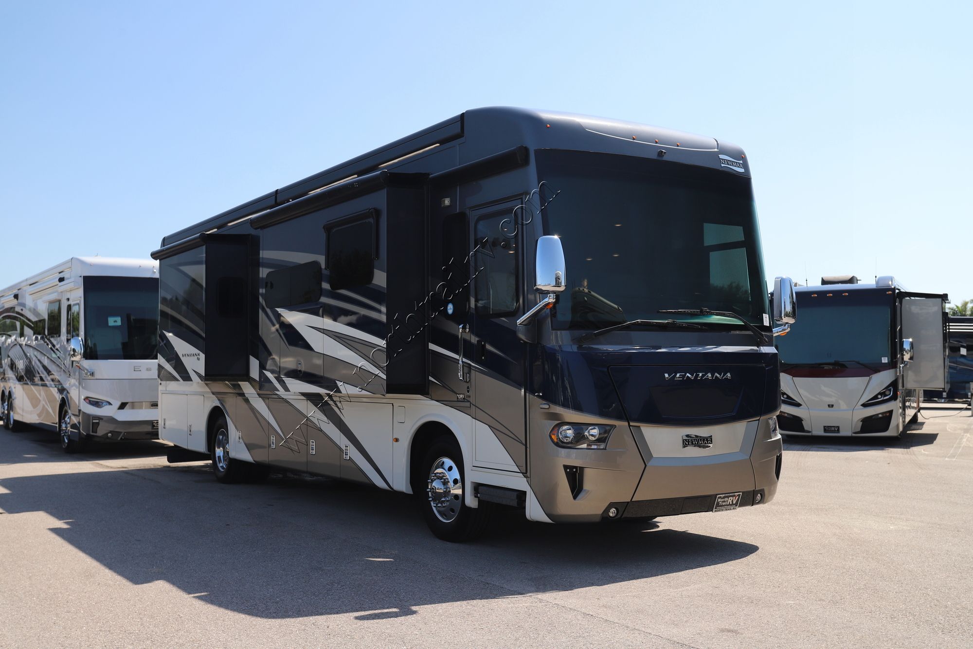 Used 2021 Newmar Ventana 3709 Class A  For Sale