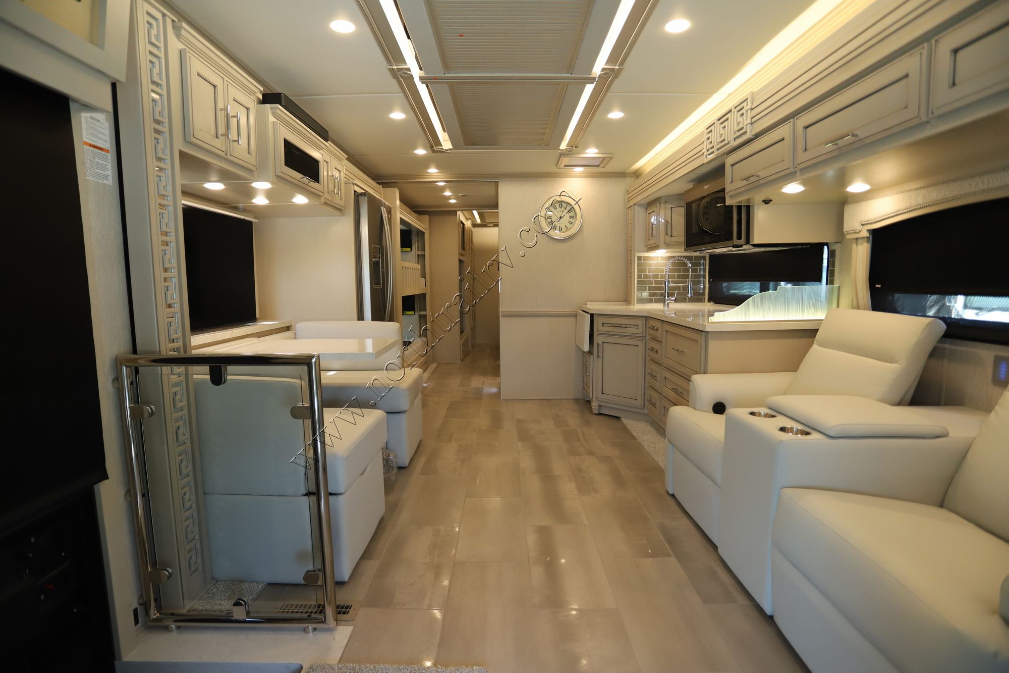 New 2023 Newmar Super Star 3729 Super C  For Sale