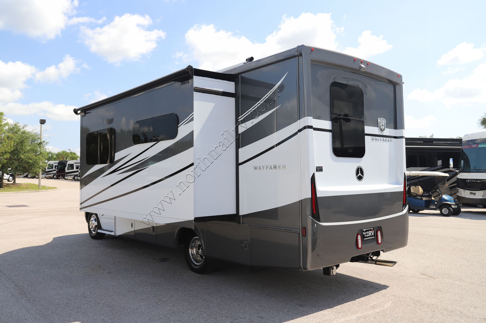 Used 2023 Tiffin Motor Homes Wayfarer 25RW Class C  For Sale