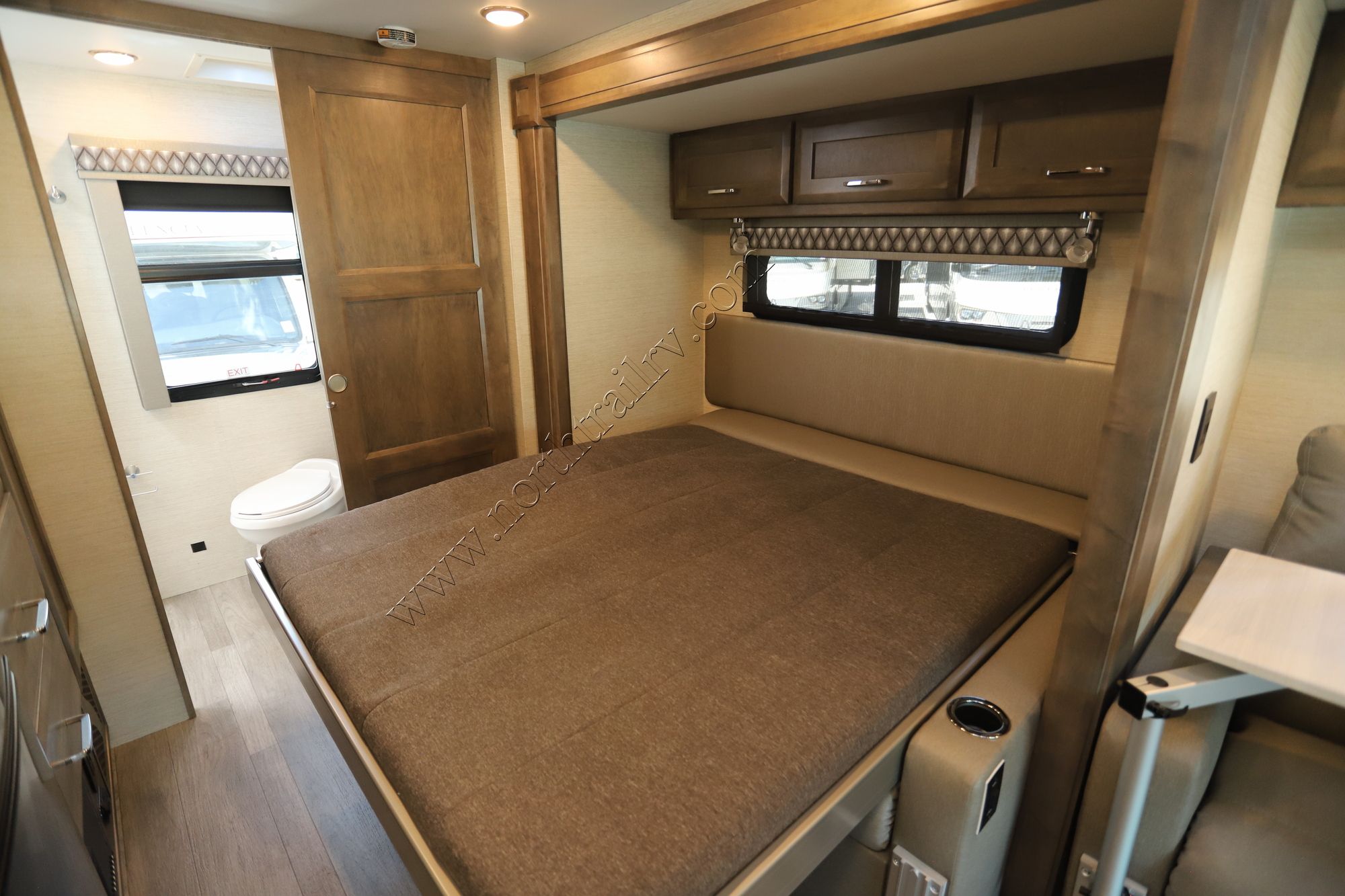 Used 2023 Tiffin Motor Homes Wayfarer 25RW Class C  For Sale