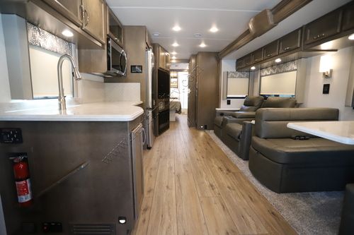 2023 Renegade Rv Verona 40VRB