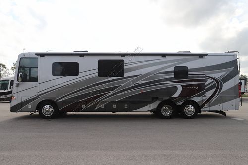 2016 Newmar Ventana 4037