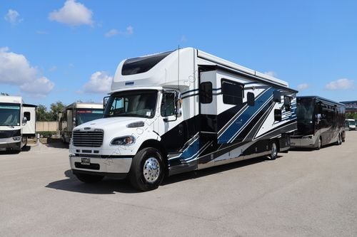2023 Newmar Super Star 4065