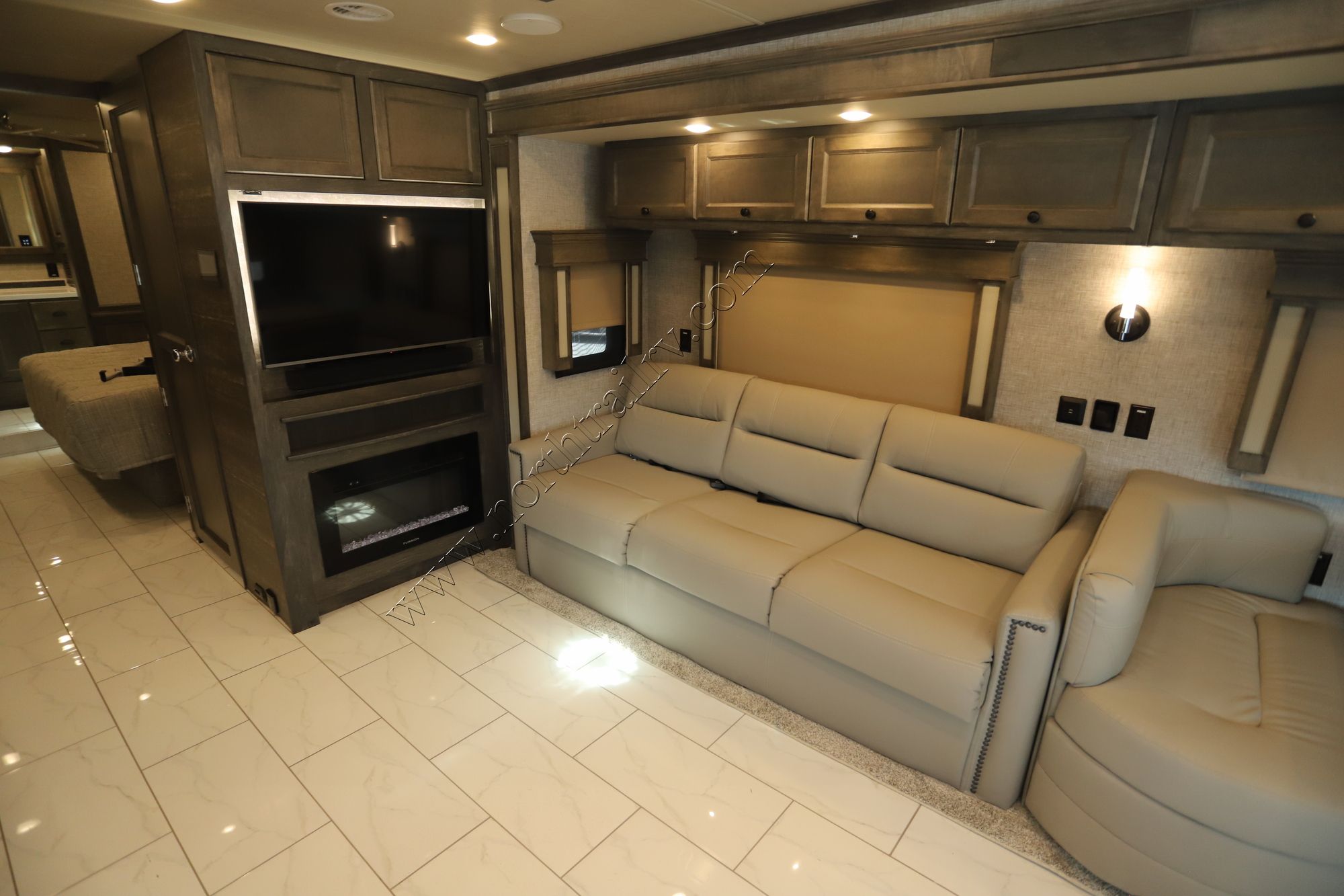 New 2023 Tiffin Motor Homes Allegro Red 38 KA Class A  For Sale