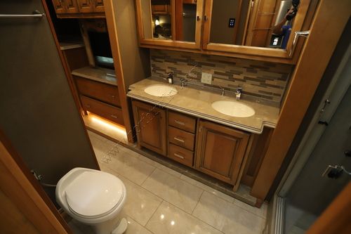 2019 Tiffin Motor Homes Phaeton 40AH