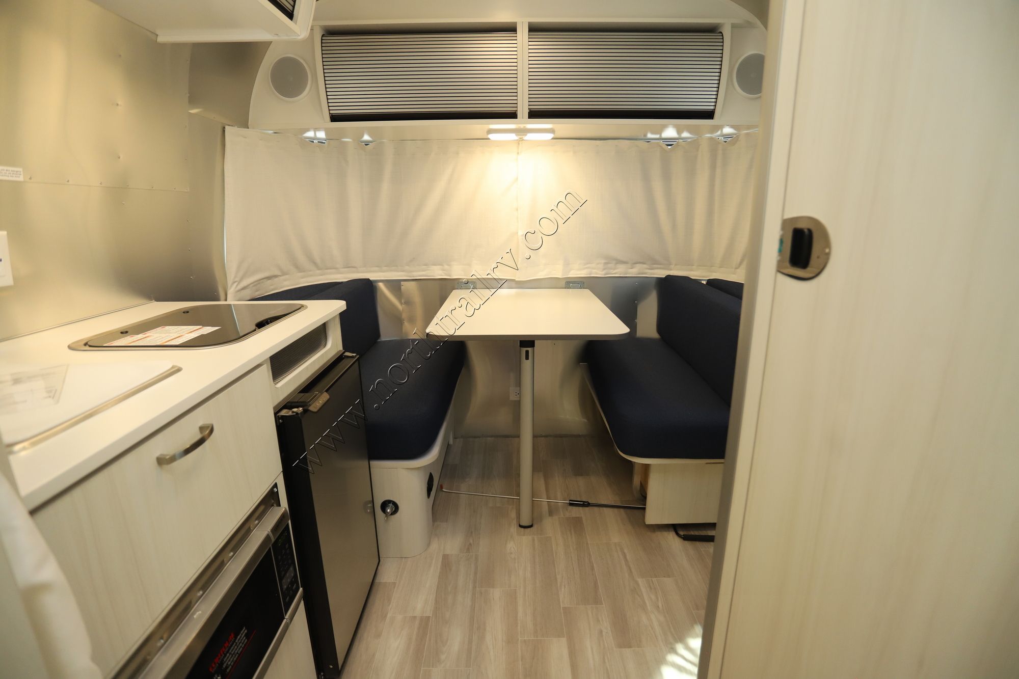 New 2023 Airstream Bambi 16RB Travel Trailer  For Sale
