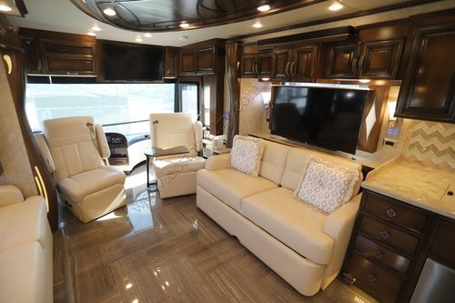 2018 Newmar London Aire 4531