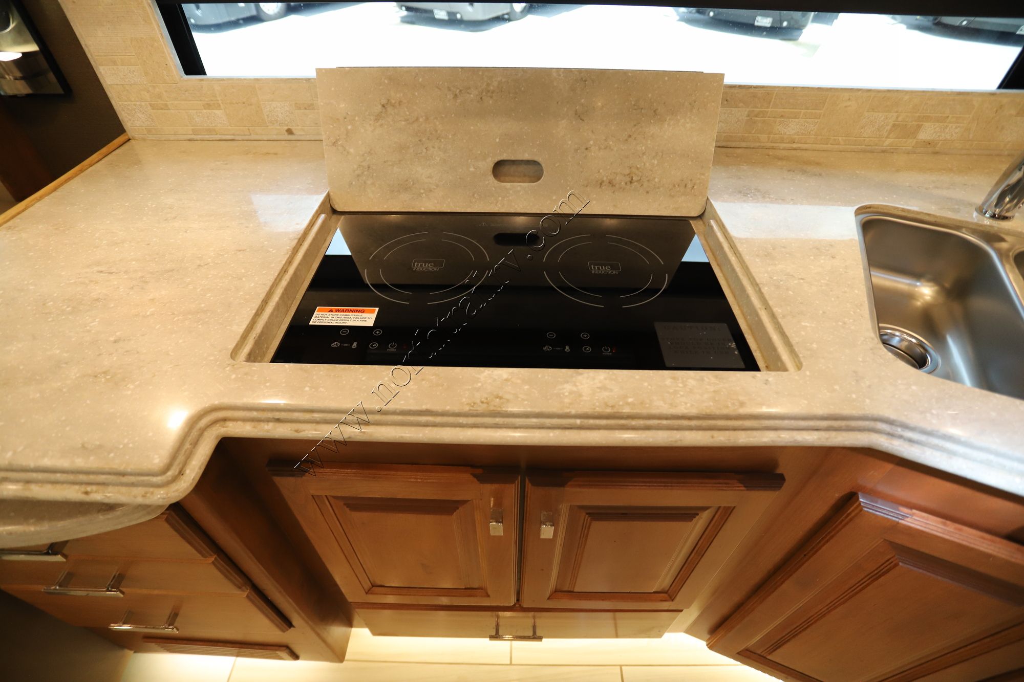 Used 2019 Tiffin Motor Homes Phaeton 40QKH Class A  For Sale