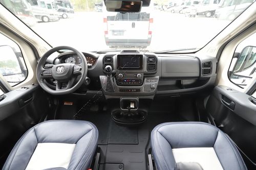 2023 Airstream Rangeline RLN 23