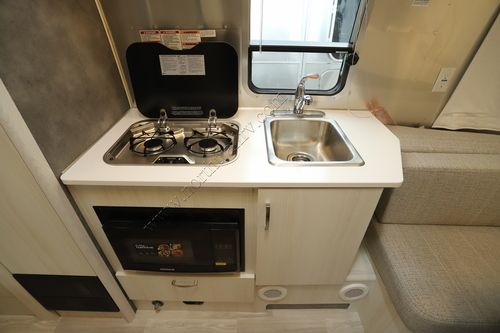 2023 Airstream Bambi 19CB