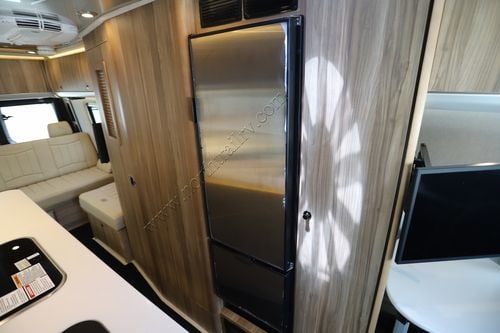 2021 Airstream Interstate 24GT Tommy Bahama 4X4
