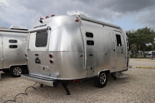 2023 Airstream Caravel 19CB