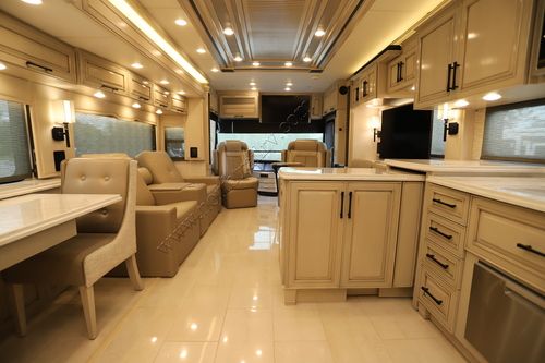 2024 Newmar London Aire 4569