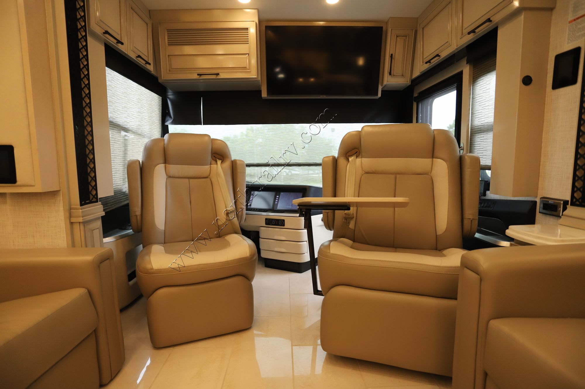 New 2024 Newmar London Aire 4569 Class A  For Sale