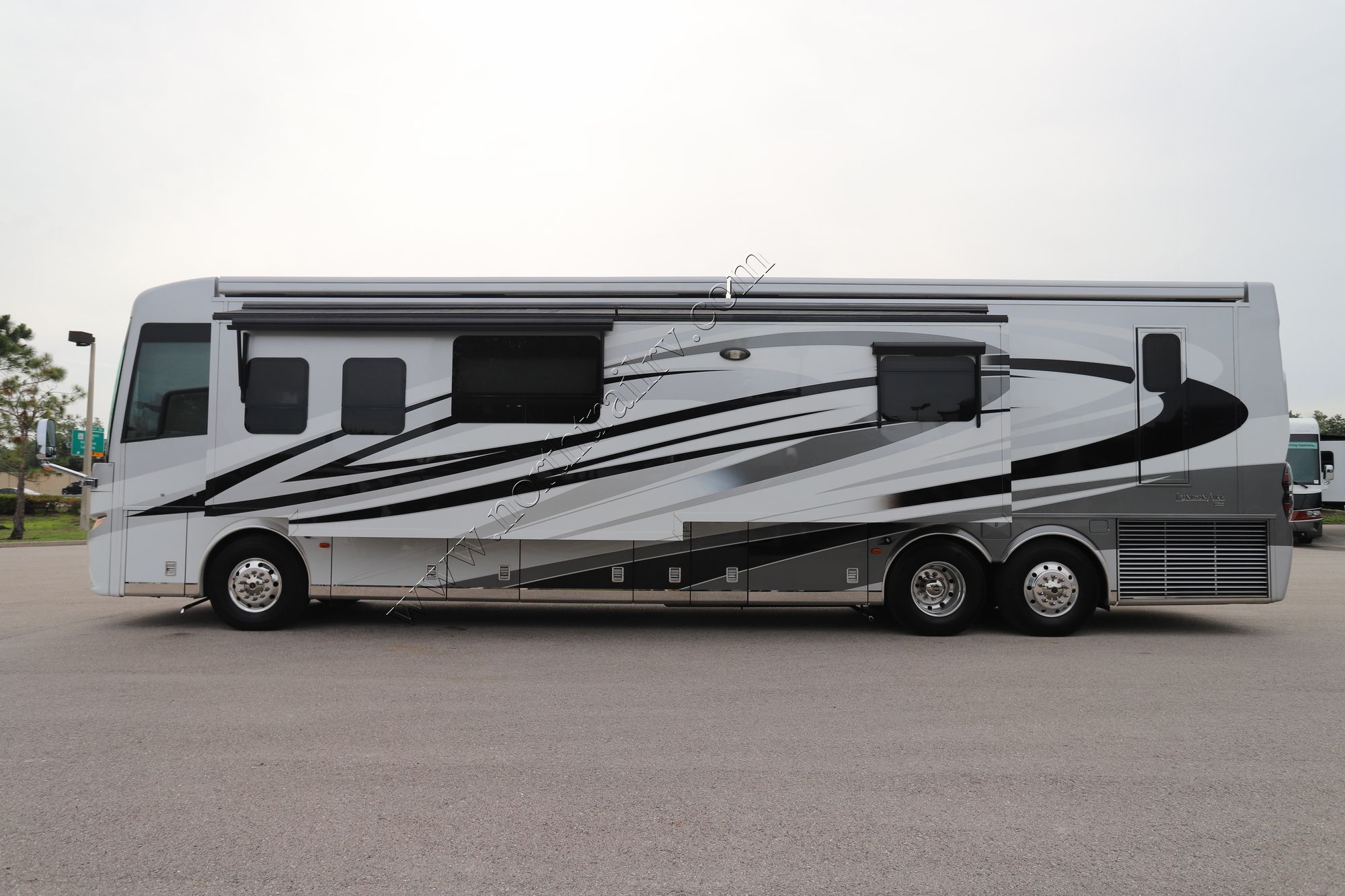 Used 2016 Newmar London Aire 4519 Class A  For Sale
