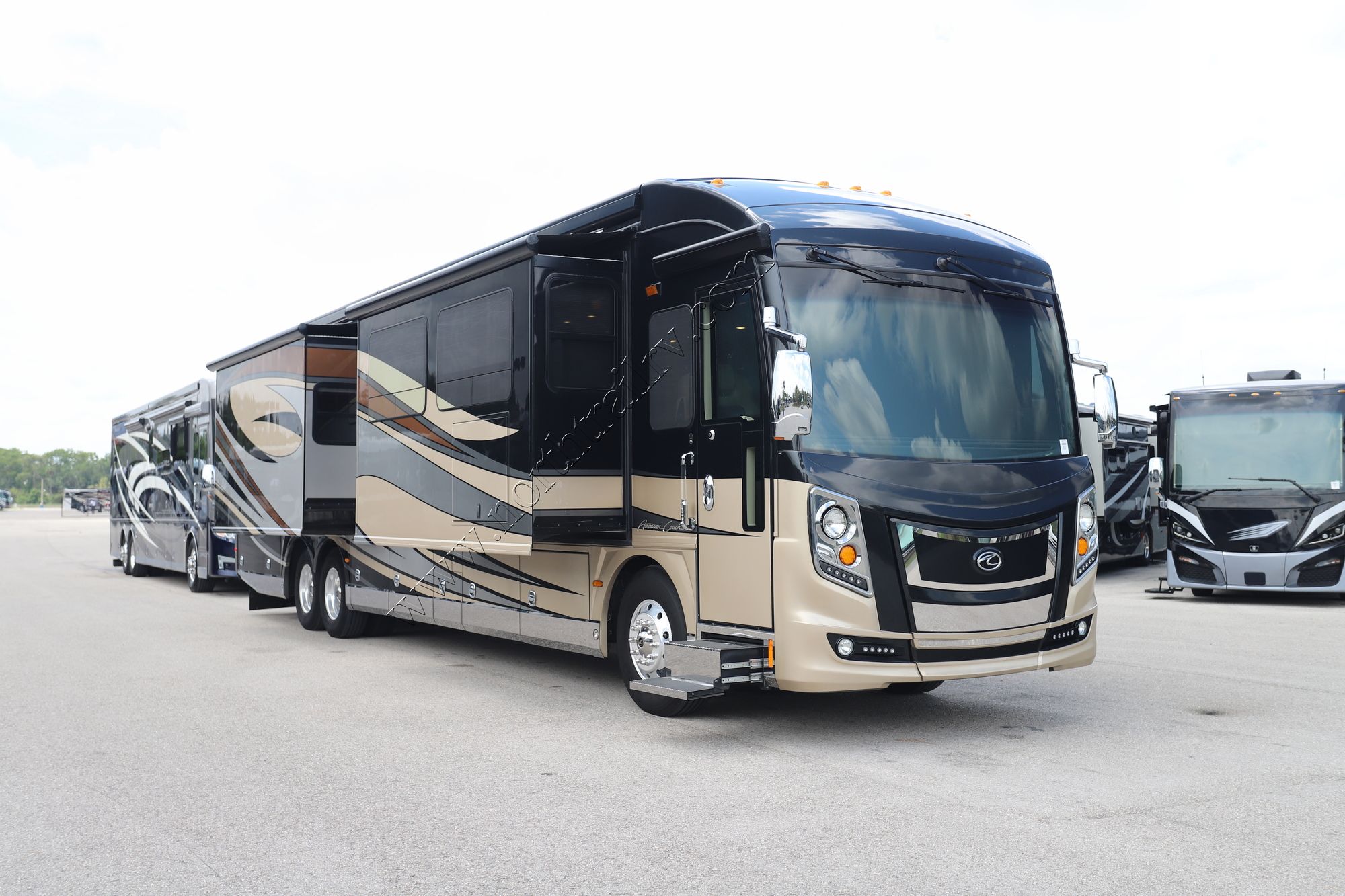 Used 2014 American Heritage 45T Class A  For Sale