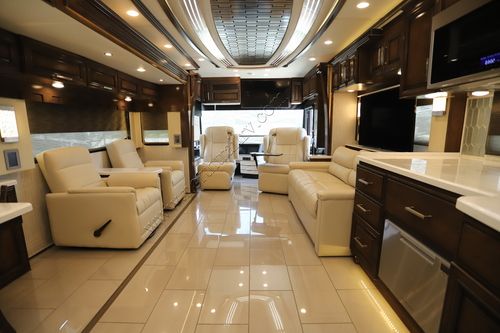 2021 Newmar London Aire 4579