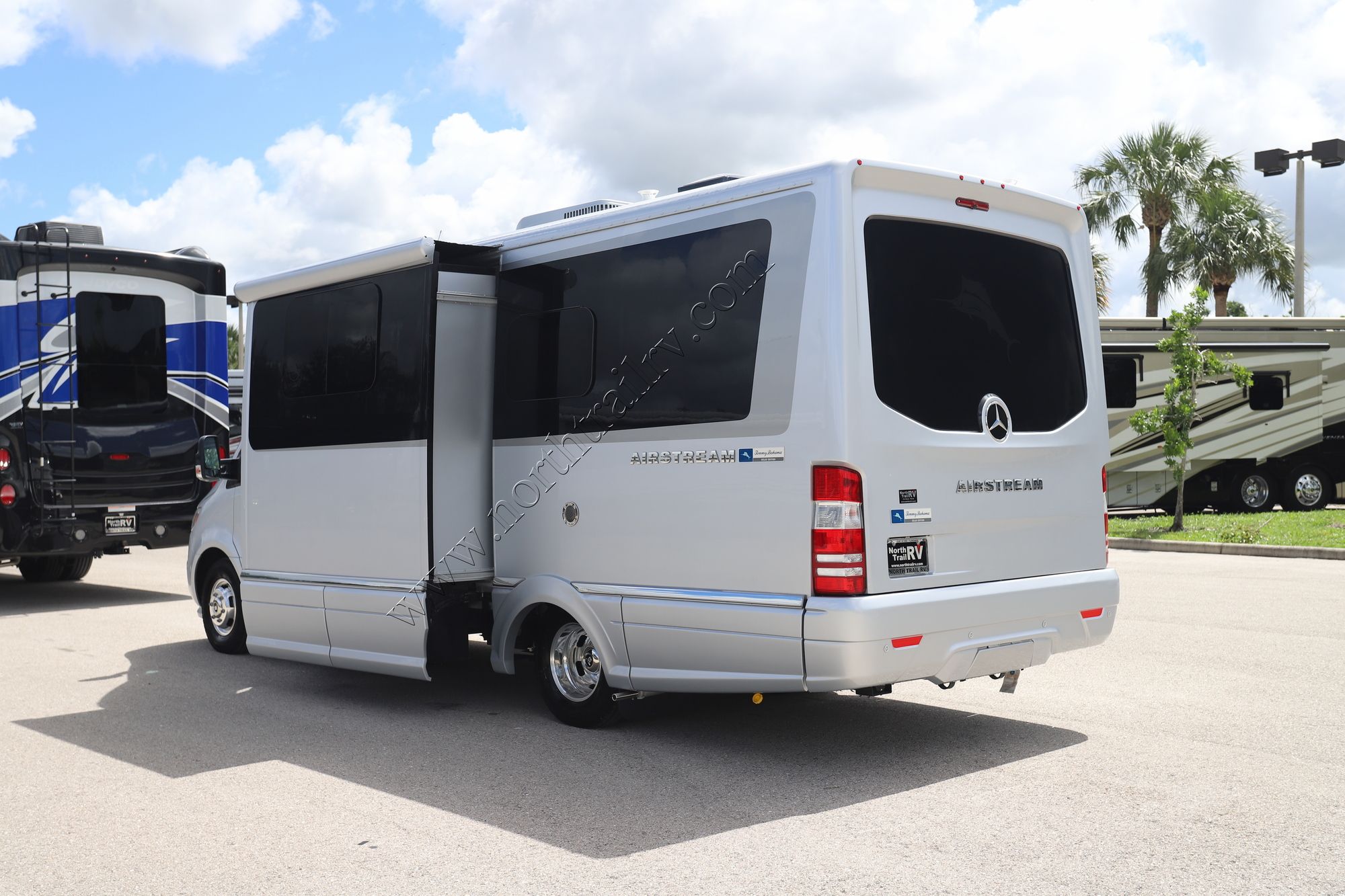 New 2023 Airstream Atlas TBN 23 Class C  For Sale