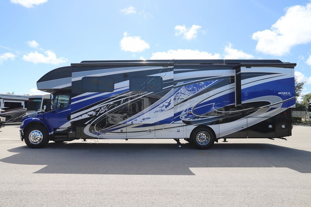 2024 Jayco Seneca Prestige 37L 15533