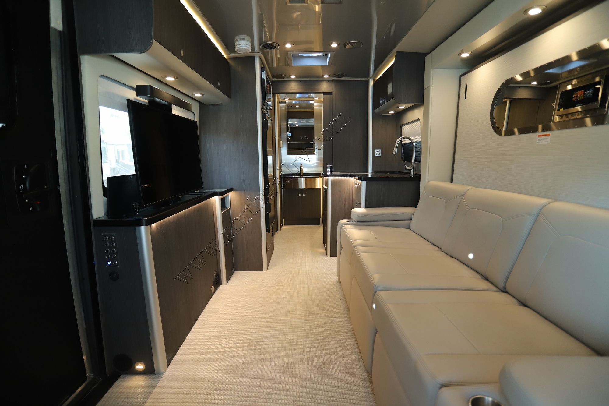 2021 Airstream Atlas MB Class C New  For Sale