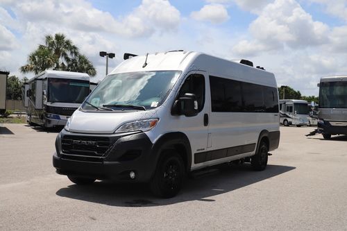 2024 Airstream Rangeline RGN 24