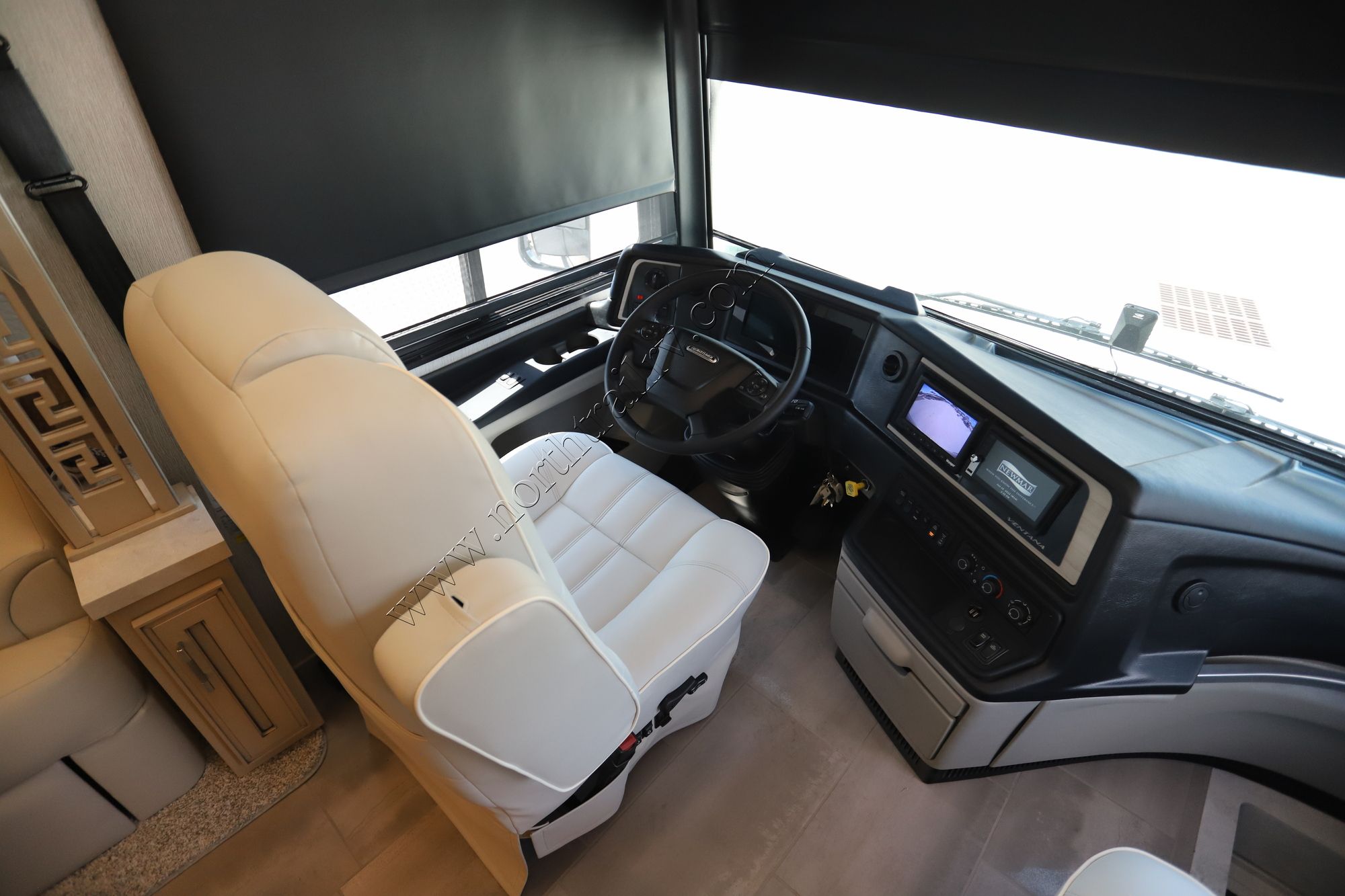 New 2023 Newmar Ventana 4369 Class A  For Sale