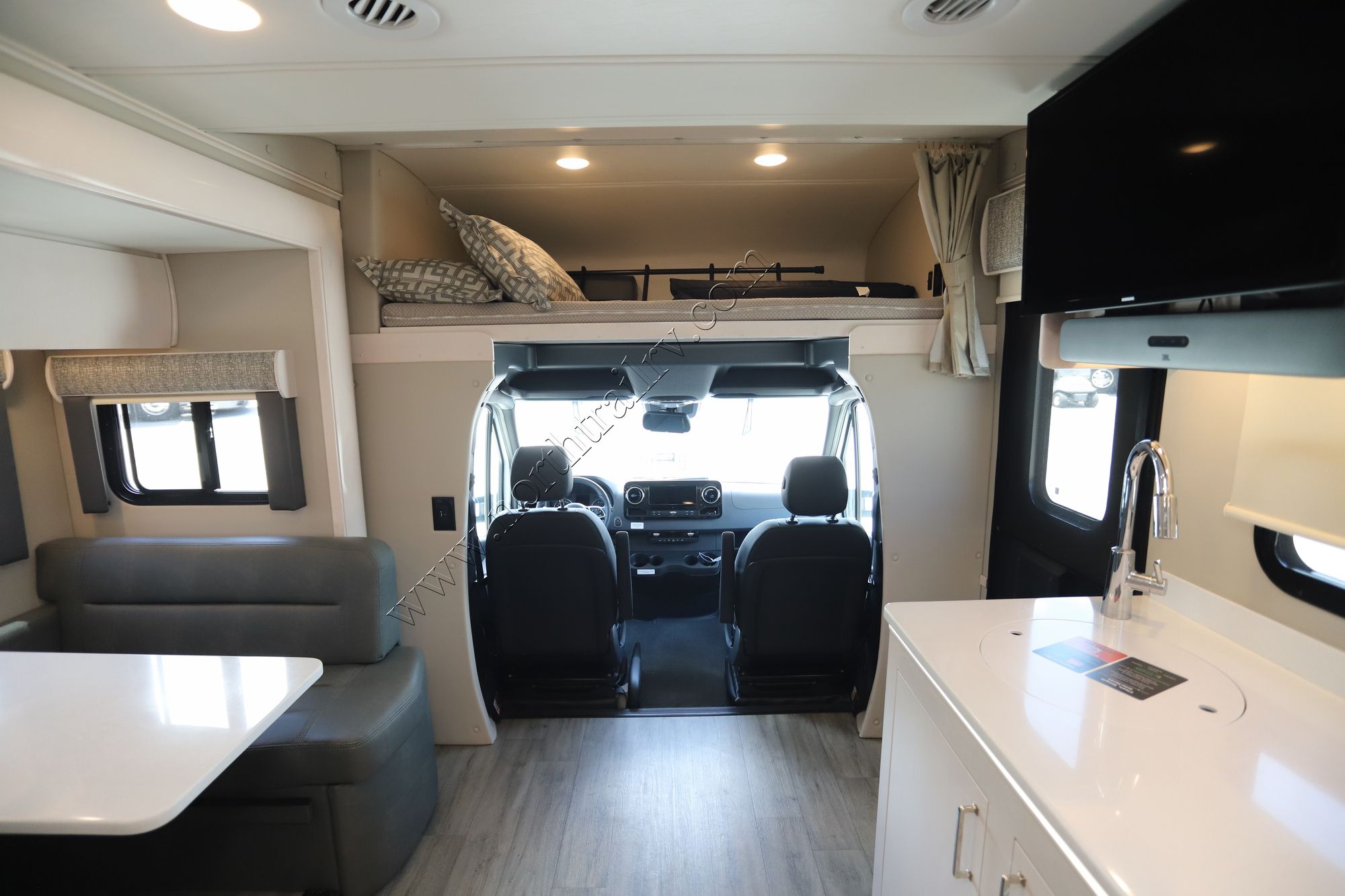 Used 2023 Renegade Rv Vienna 25VRMC Class C  For Sale