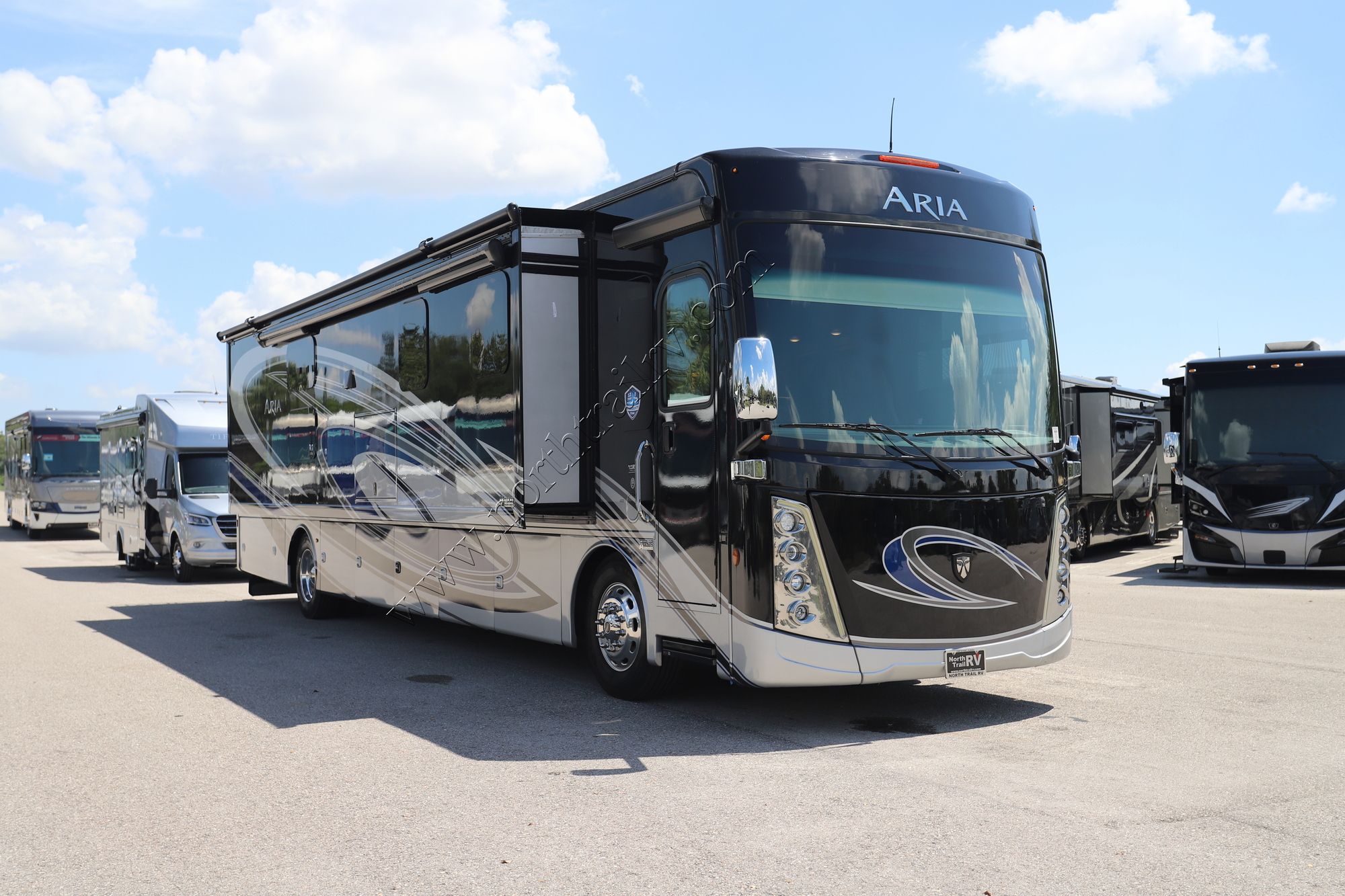 Used 2022 Thor Aria 4000 Class A  For Sale