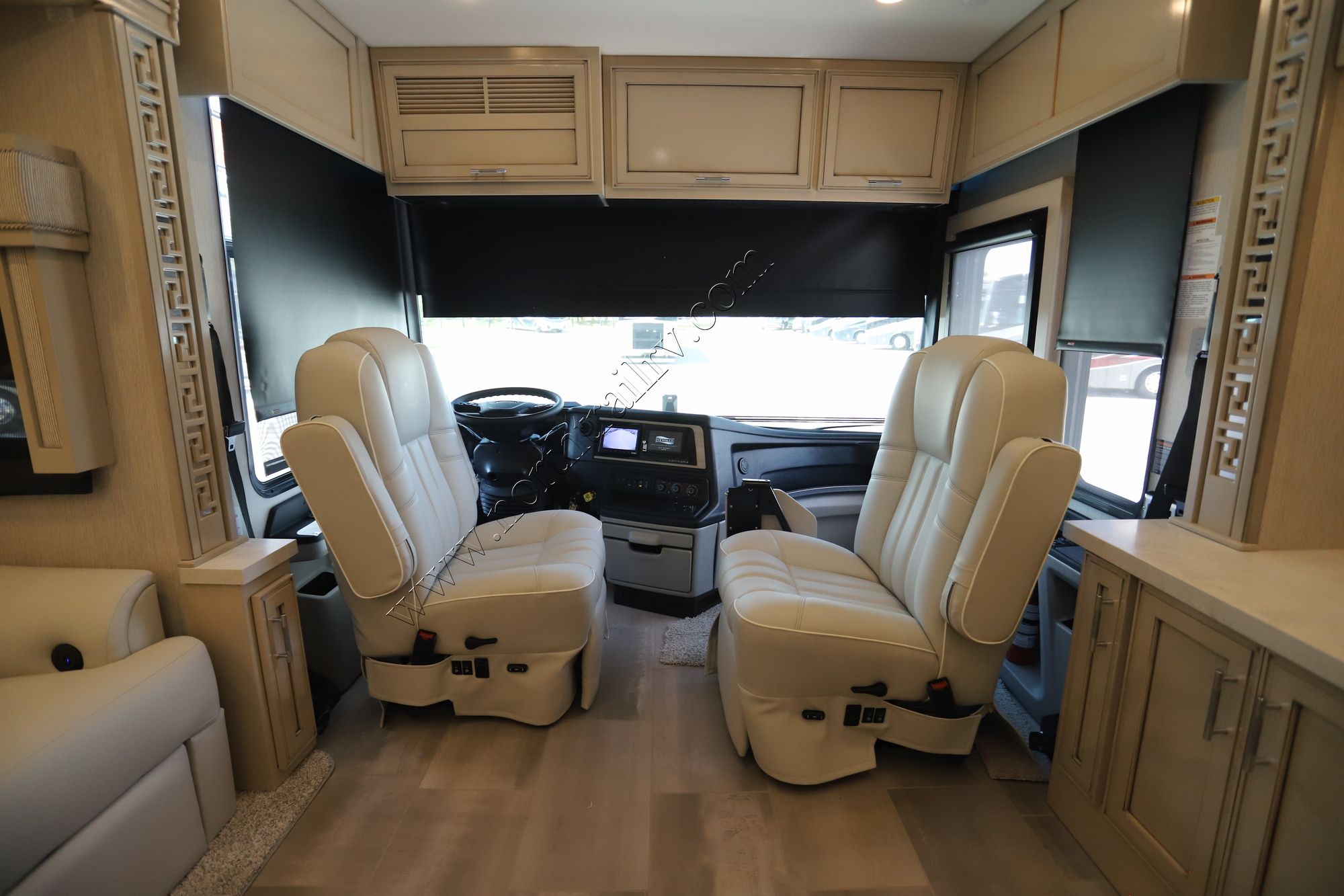 New 2023 Newmar Ventana 4369 Class A  For Sale