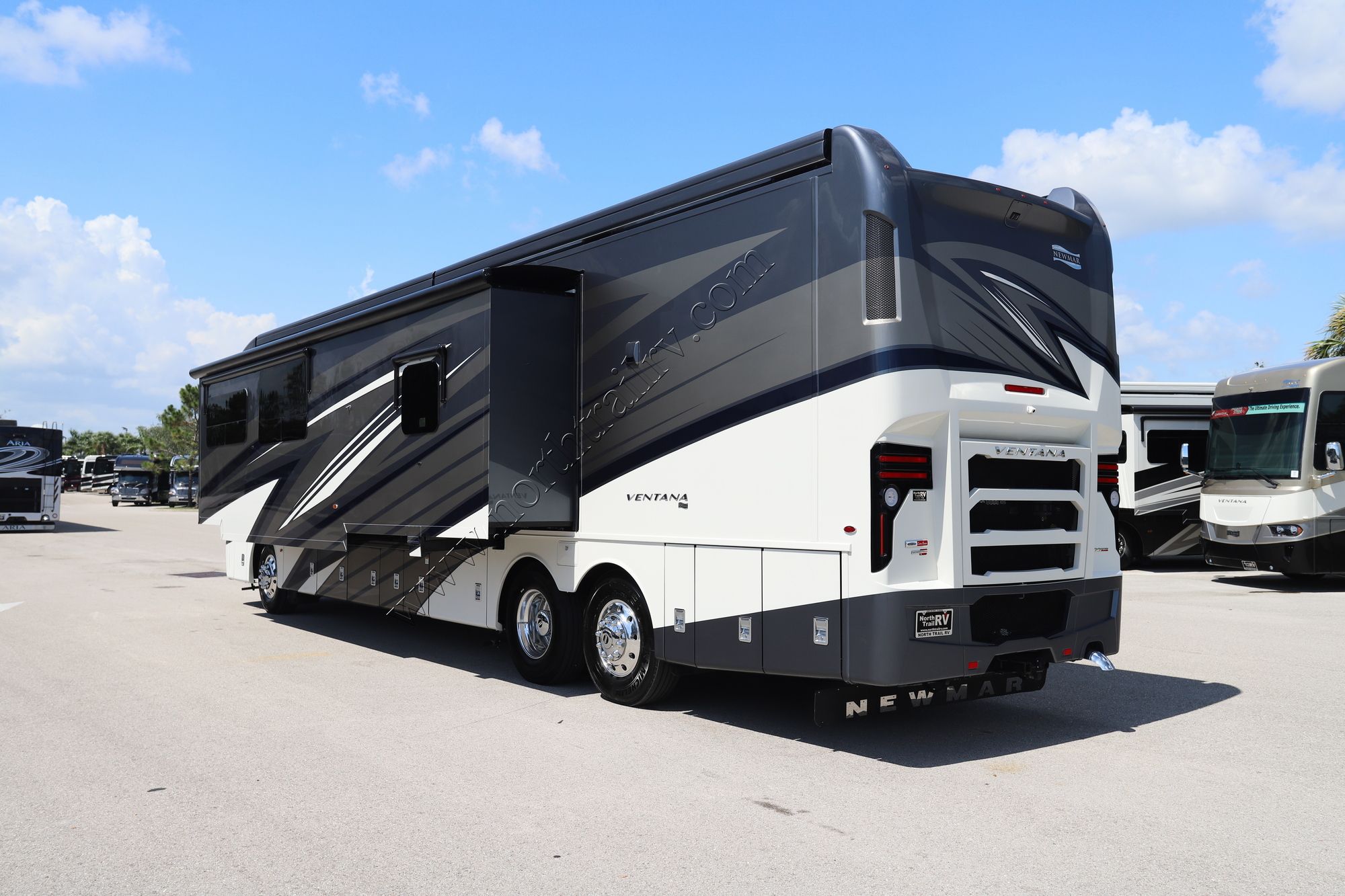 New 2023 Newmar Ventana 4369 Class A  For Sale