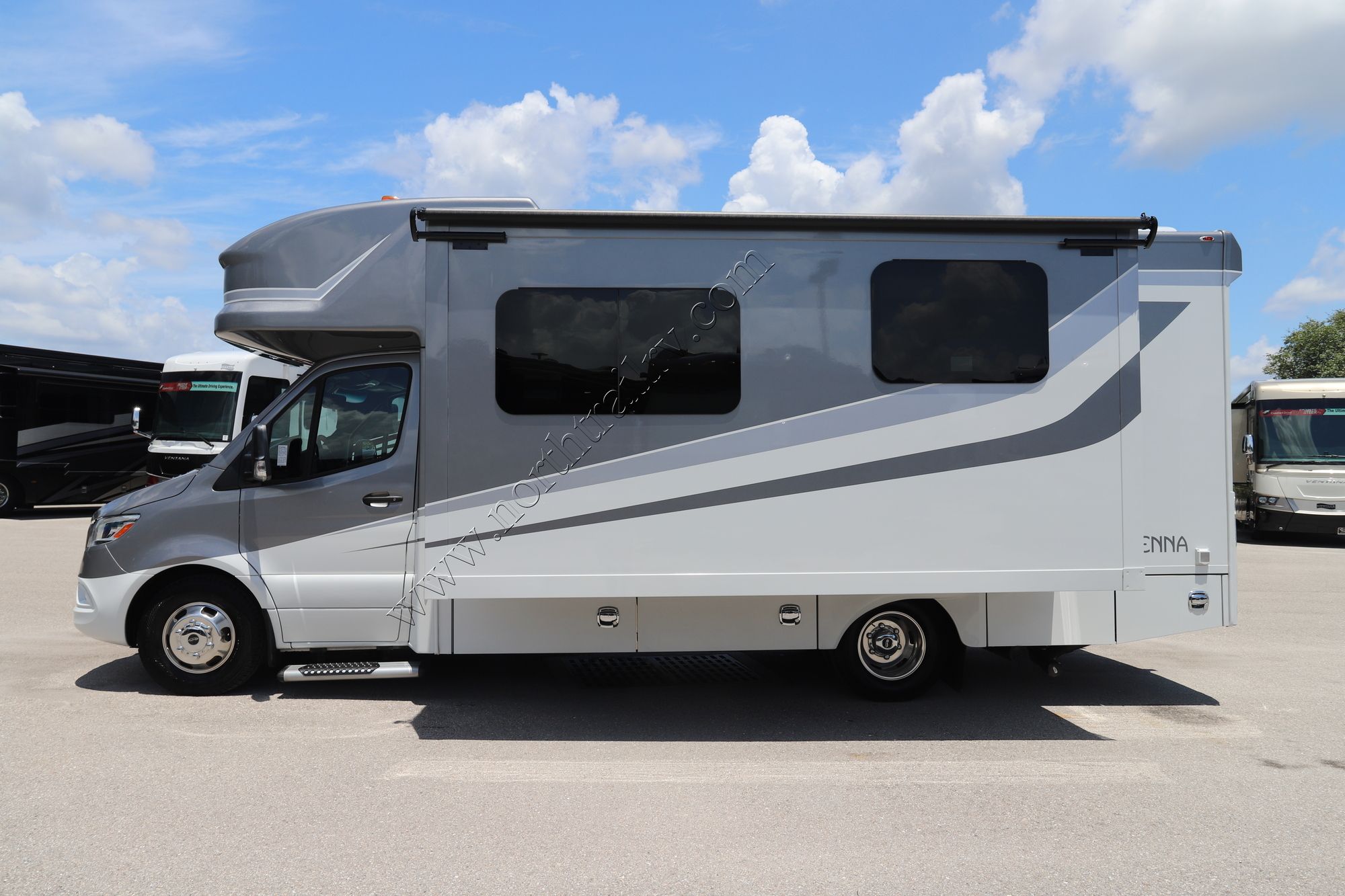 Used 2023 Renegade Rv Vienna 25VRMC Class C  For Sale