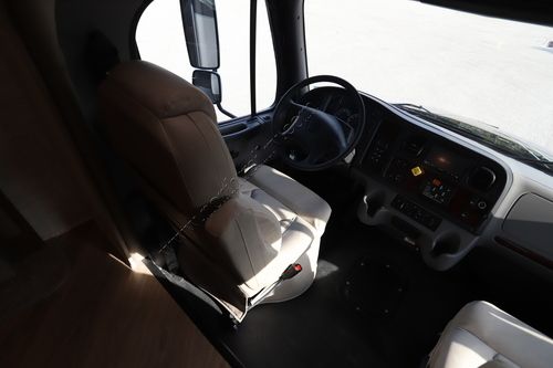 2024 Jayco Seneca 37M