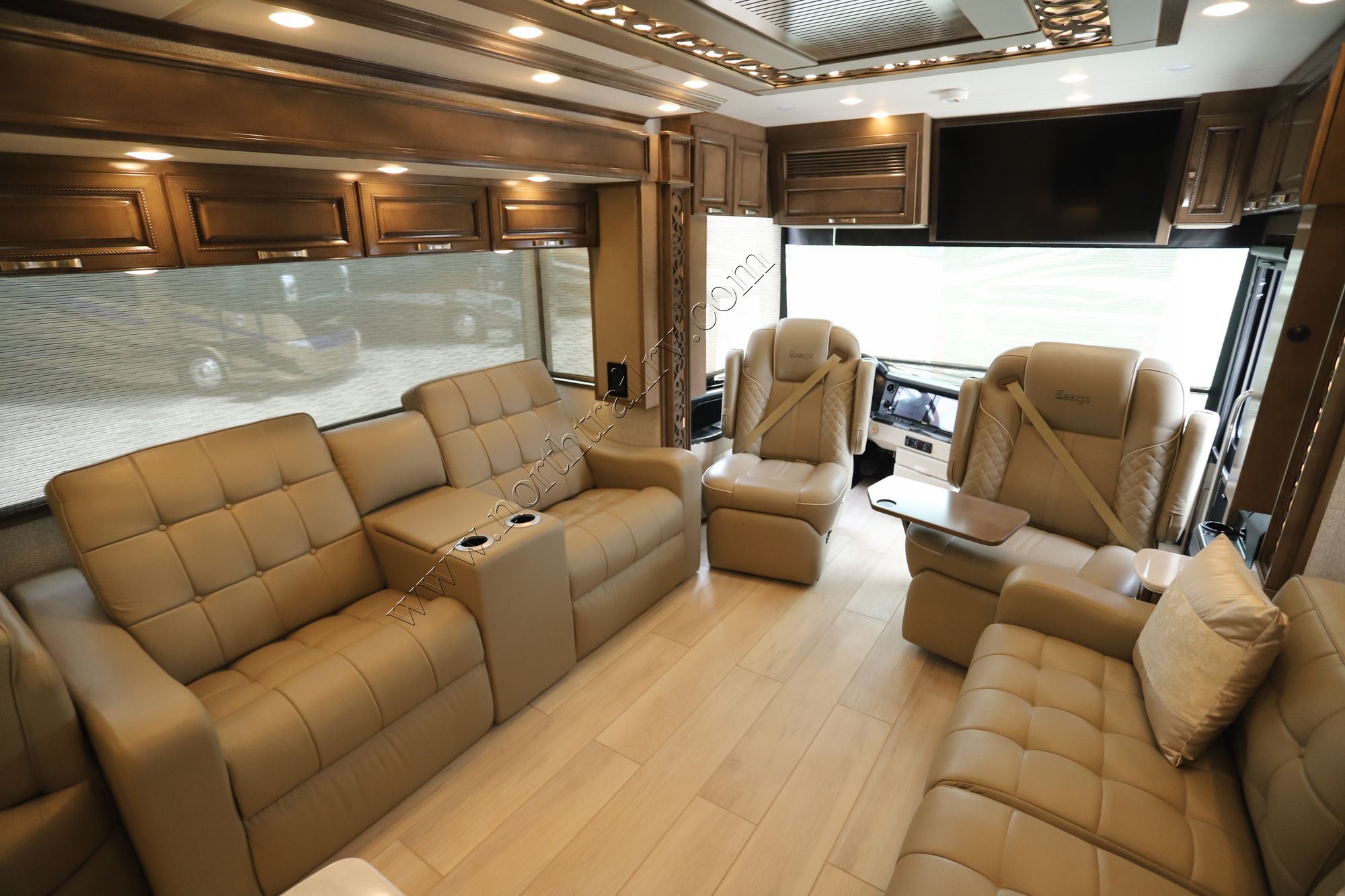 New 2023 Newmar Essex 4569 Class A  For Sale