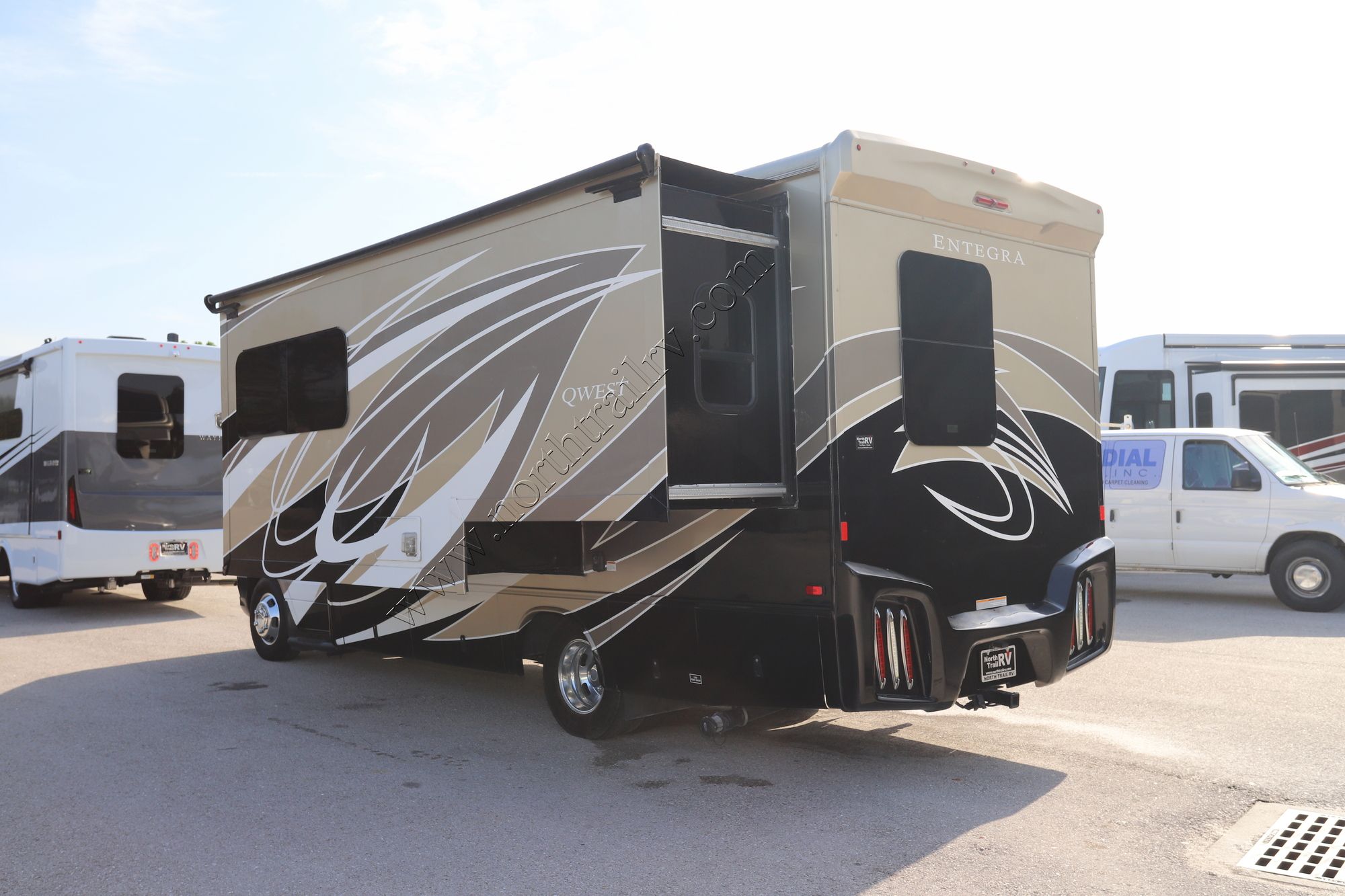 Used 2019 Entegra Qwest 24L Class C  For Sale