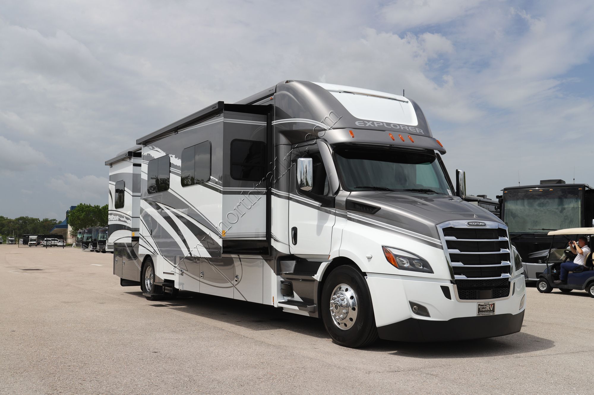 Used 2023 Renegade Rv Explorer 40ERB Super C  For Sale