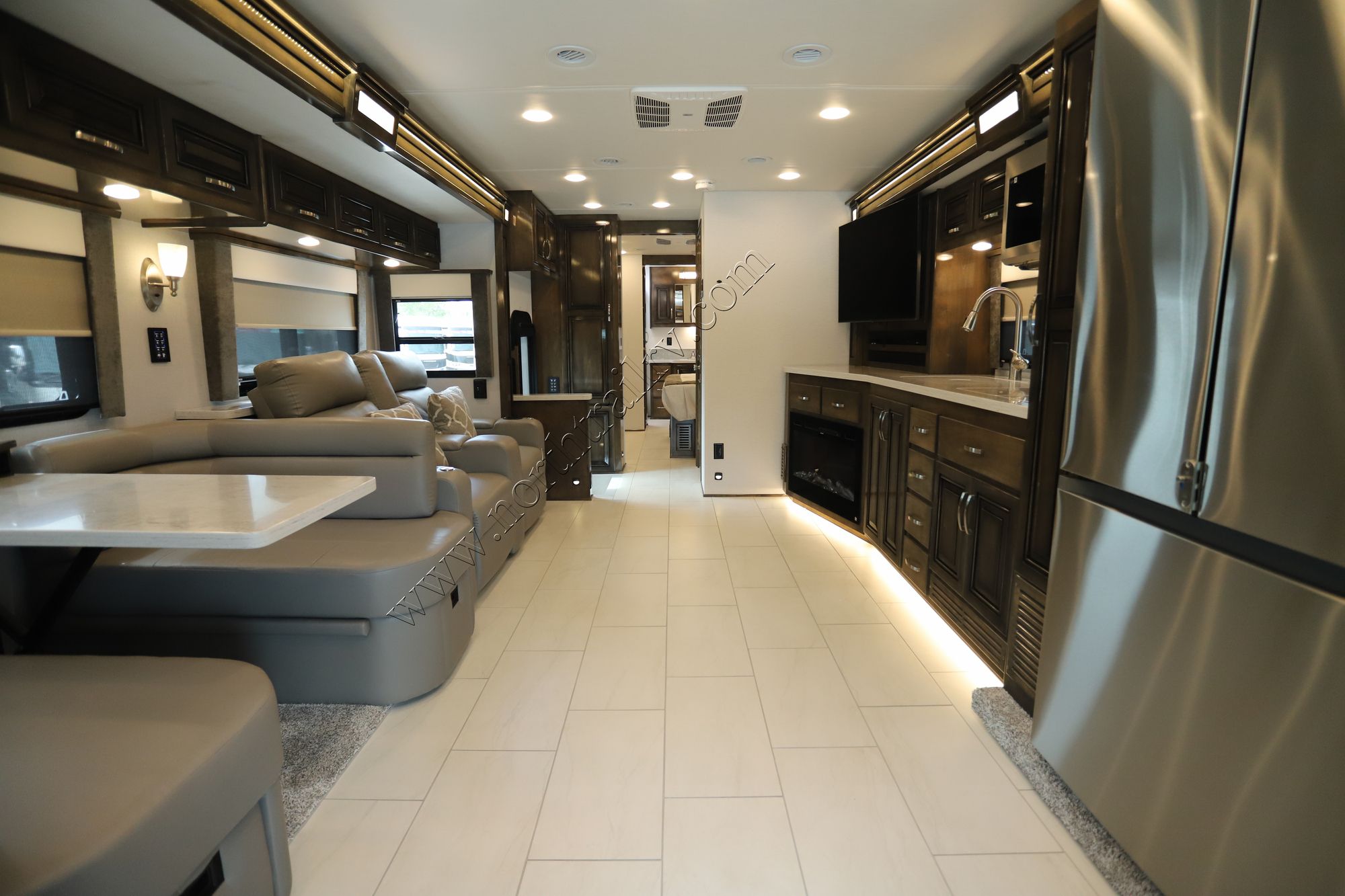 Used 2023 Renegade Rv Explorer 40ERB Super C  For Sale