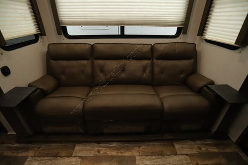 2020 Keystone Fuzion 367