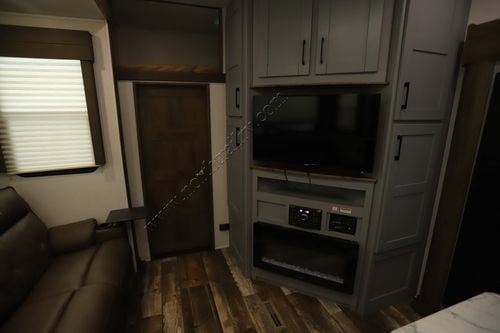 2020 Keystone Fuzion 367