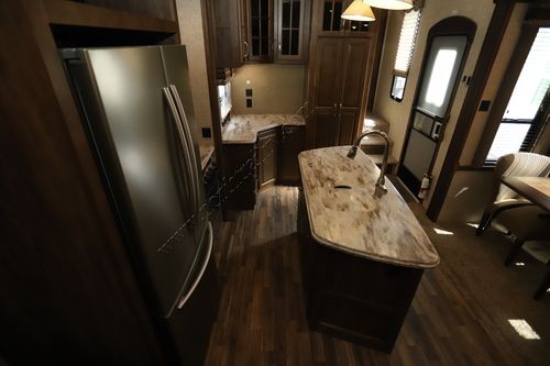 2016 Keystone Alpine 3010RE