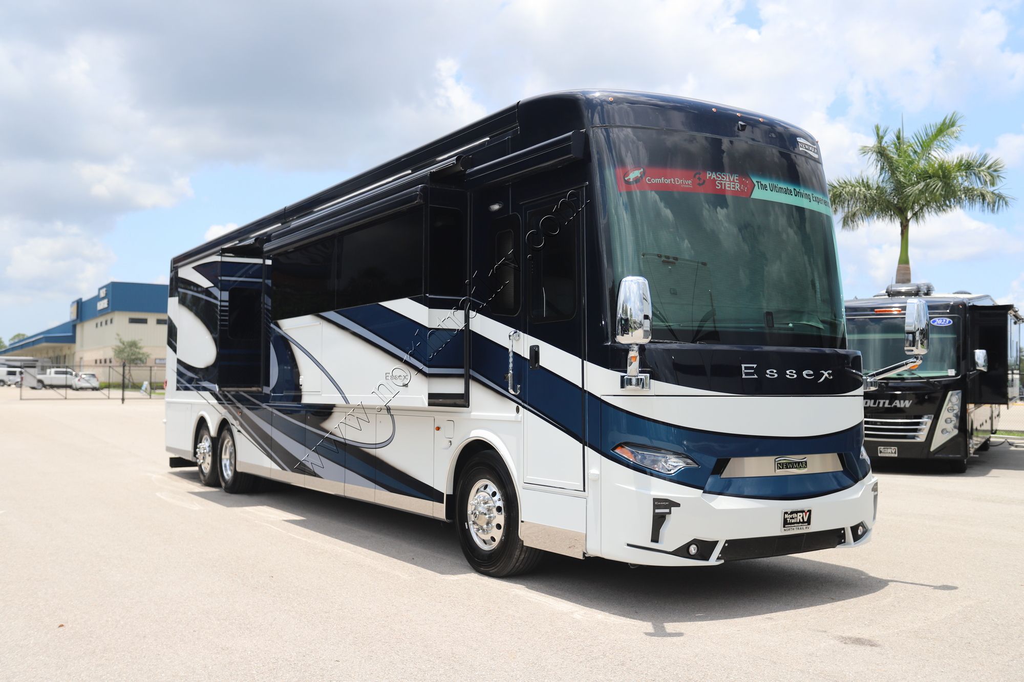 New 2023 Newmar Essex 4521 Class A  For Sale