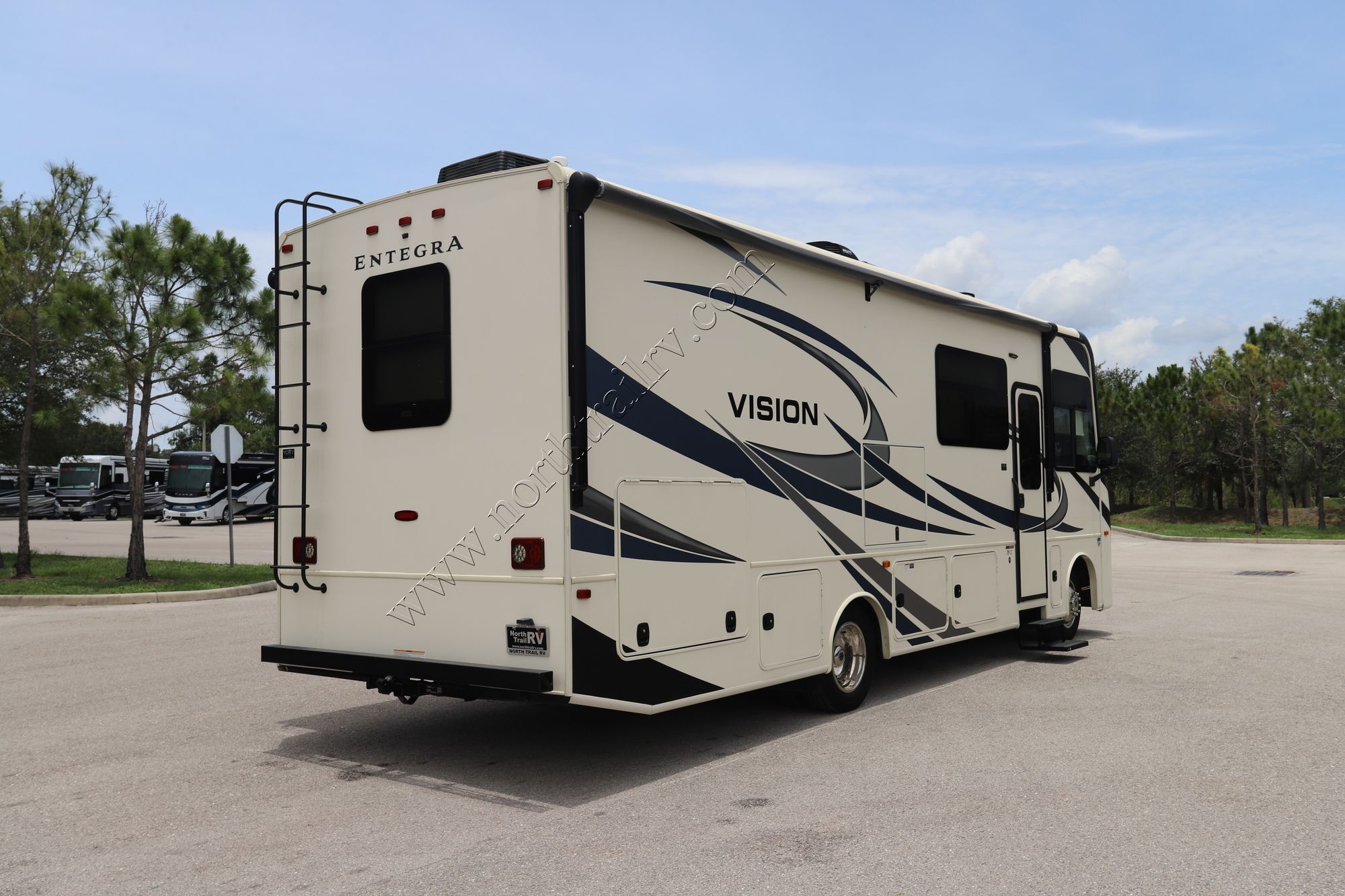 Used 2021 Entegra Vision 29S Class A  For Sale