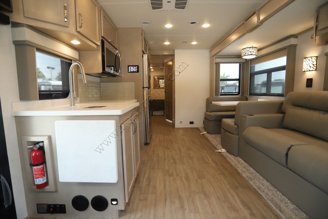 2024 Renegade Rv Valencia 38BB 15500