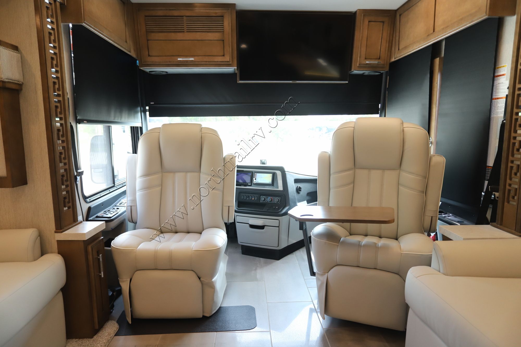 New 2023 Newmar Ventana 4326 Class A  For Sale